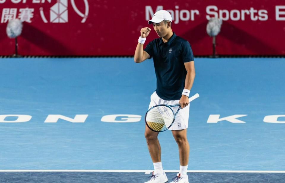 连丢两盘不敌2号种子！商竣程0-2亚洲一哥，无缘香港站四强