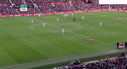 B费：拉什福德没干扰后卫 瓜帅：他分散防线注意力