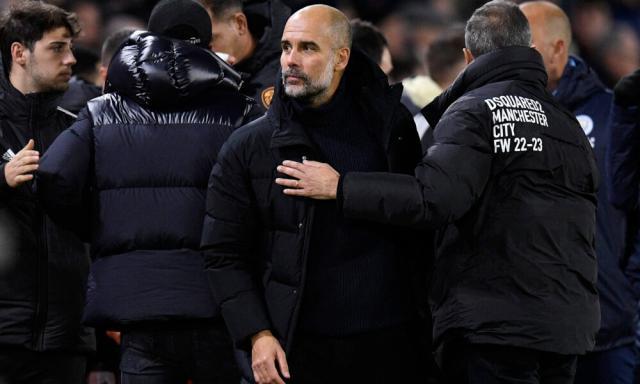 开云体育平台-瓜帅：对手8人拖后防守 斯通斯：我们丢掉了2分