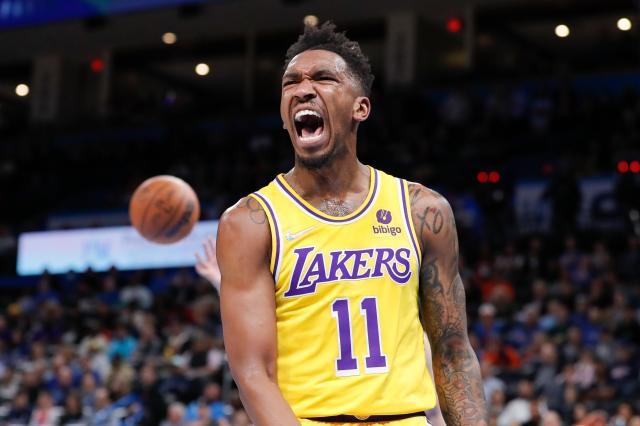 开云体育平台-尼克斯等3队有意追逐蒙克 湖人想留他难上加难