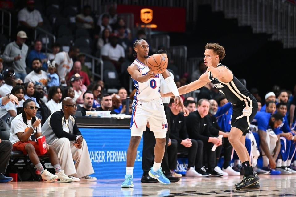 杰伦35+10+7！老鹰逆转76人豪取6连胜 马克西31分受伤